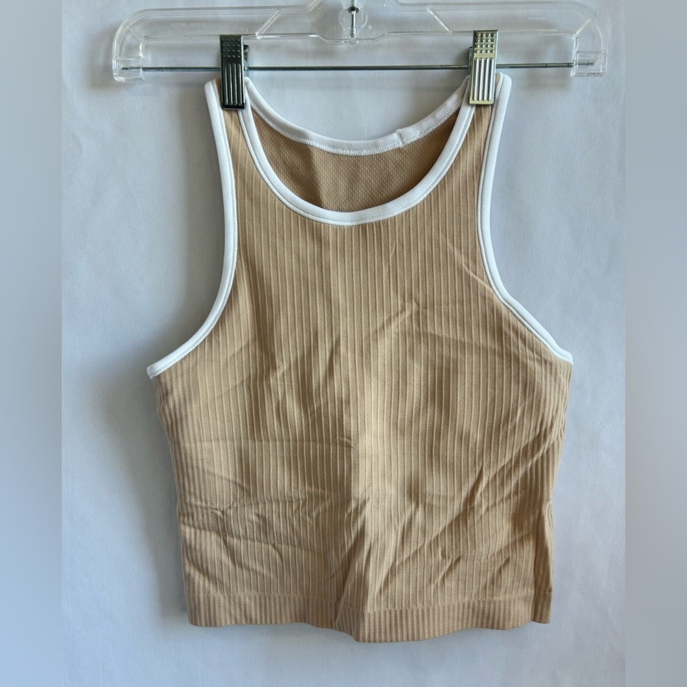 LuluLemon Ebb to Street Cropped RB Tank Top Contrast - Picture 4 of 7